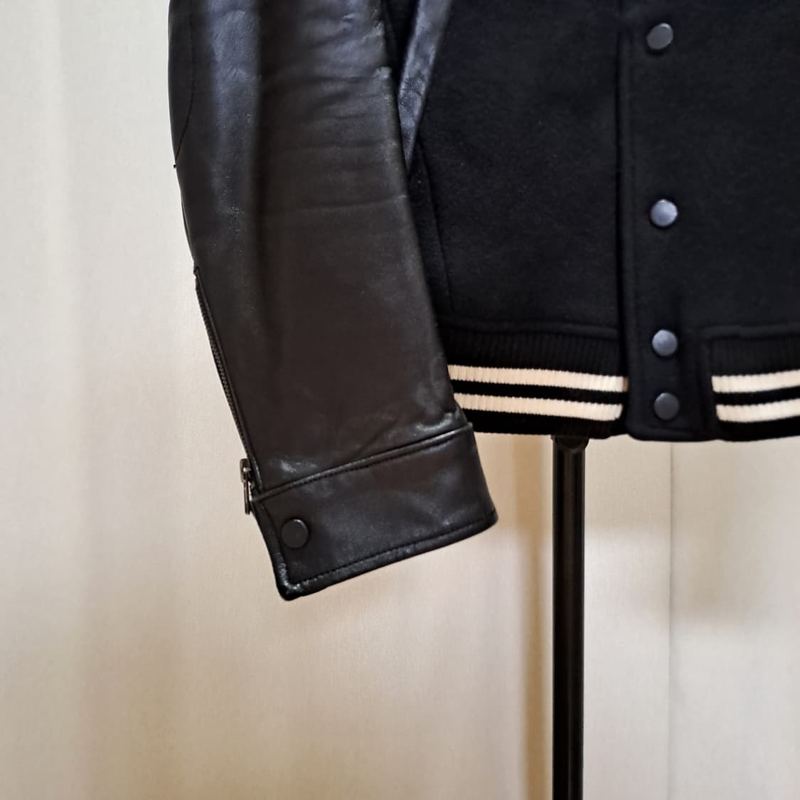 (택포) 시스템옴므 캐시미어 혼용 양가죽 바시티자켓 100 A771 상품이미지3