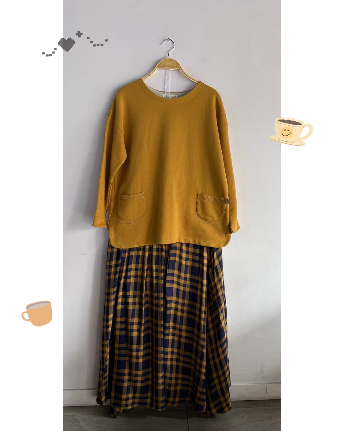 컵 자수 기모 맨투맨💛 상품이미지2