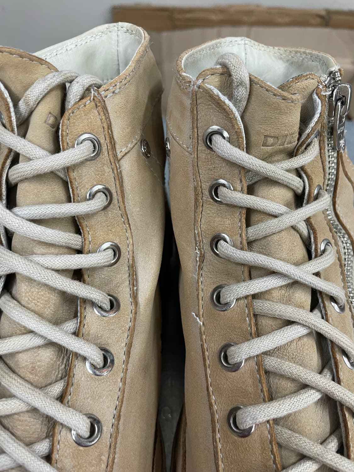 디젤 하이탑 스니커즈 베이지 270 상품이미지7
