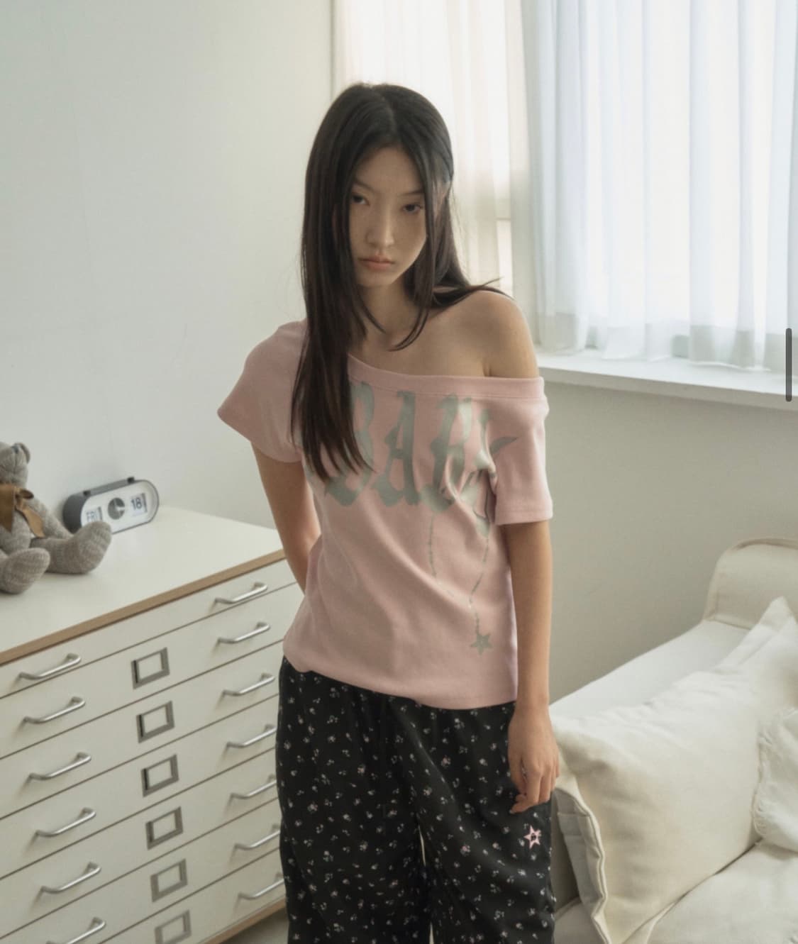 셋업이엑스이 베이비 와이드 넥 탑 핑크 원오프숄더 반팔 티셔츠 상품이미지5