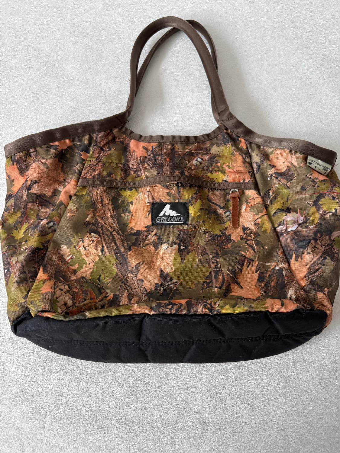 그레고리(Gregory) 구로고 리얼트리 패턴 토트백 상품이미지2