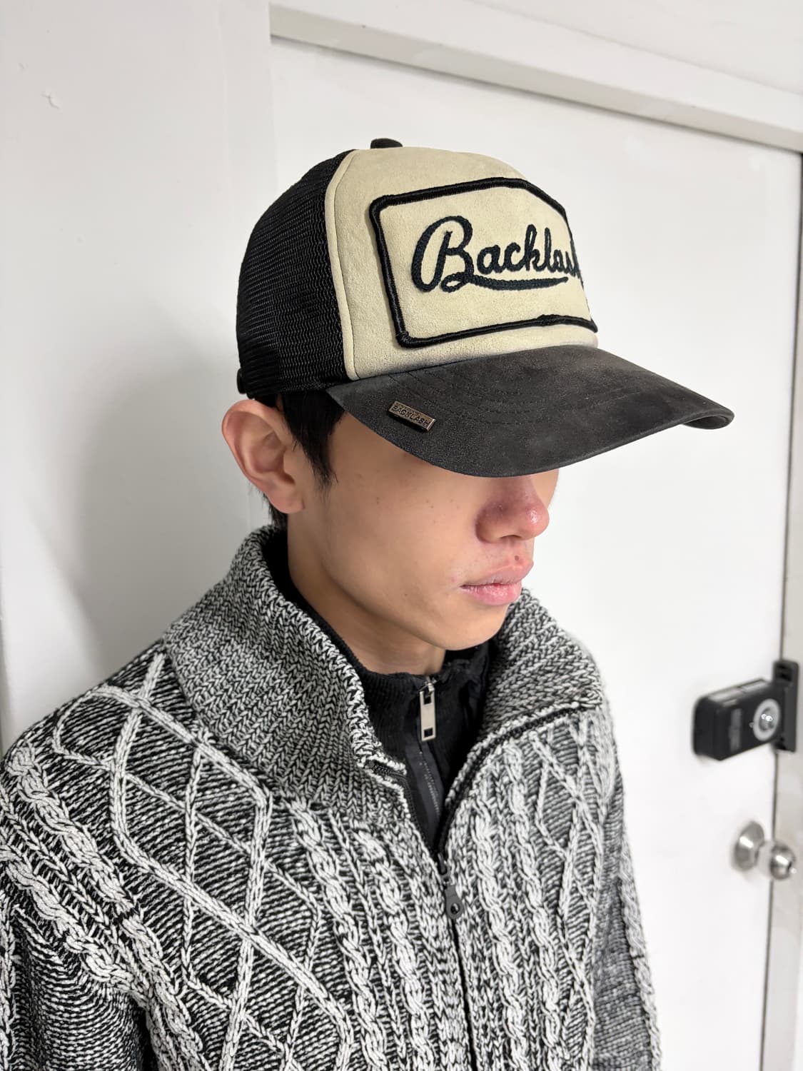 백래쉬 로고 스웨이드 볼캡 상품이미지2