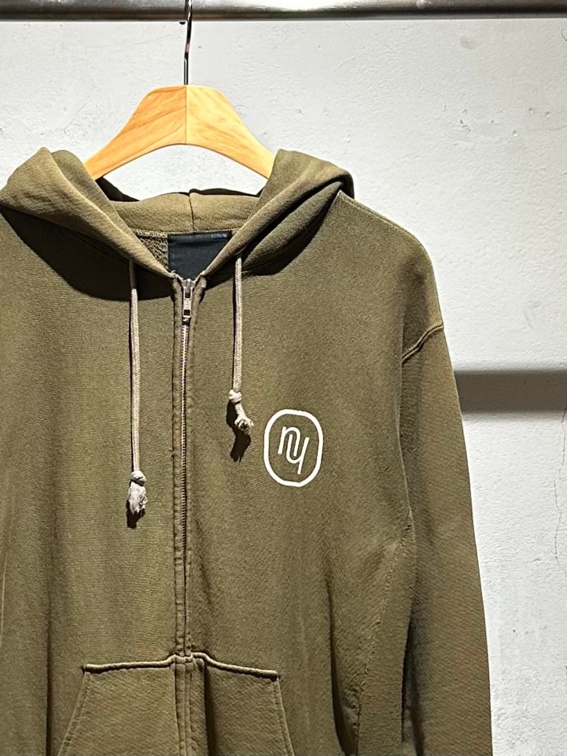  90‘s Neighborhood Sun Fade Hood zip-up 상품이미지3