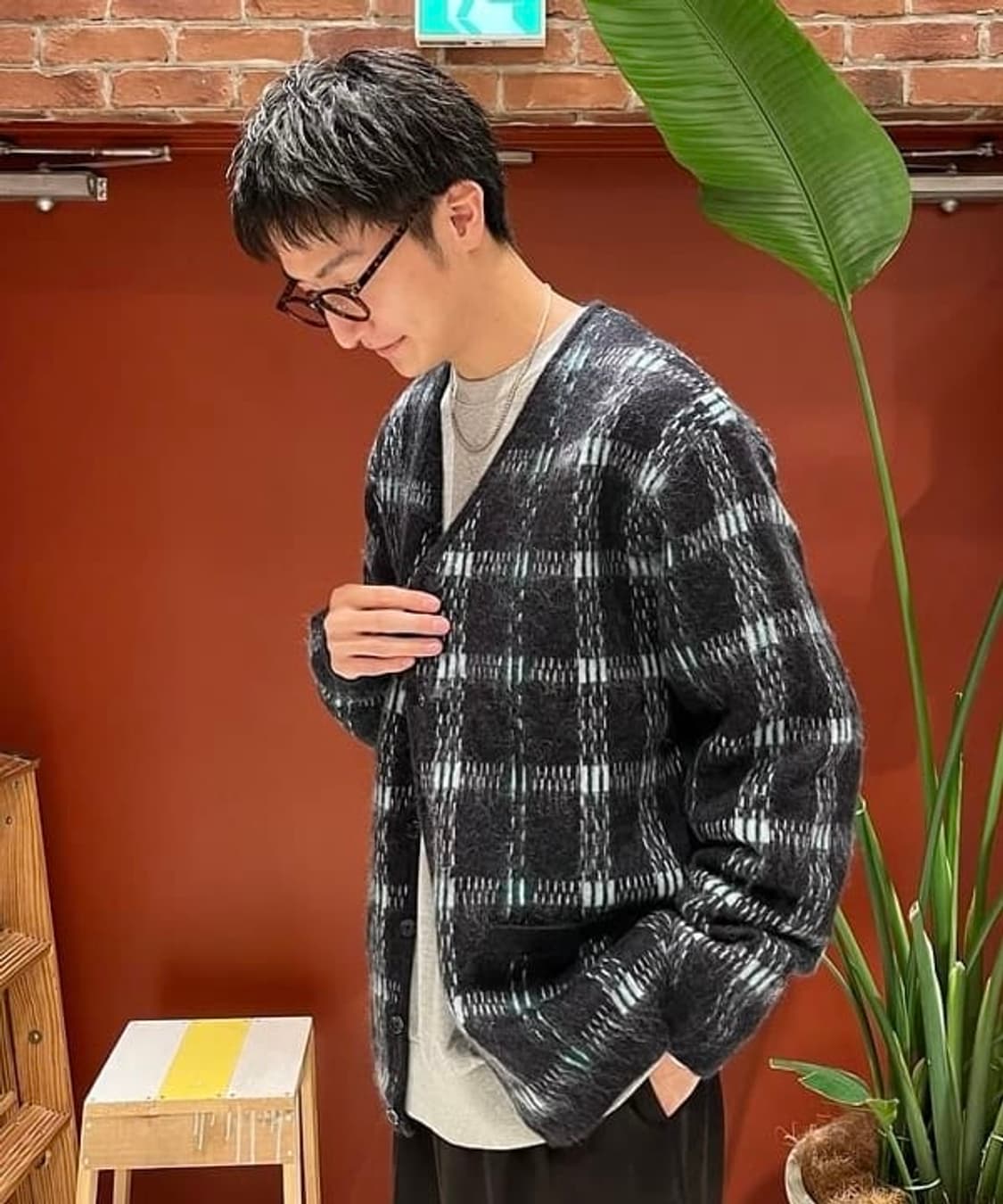 BEAMS PLUS Mohair Check Cardigan 상품이미지2