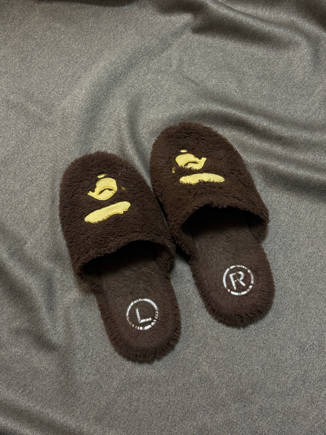 베이프 실내 슬리퍼 상품이미지1