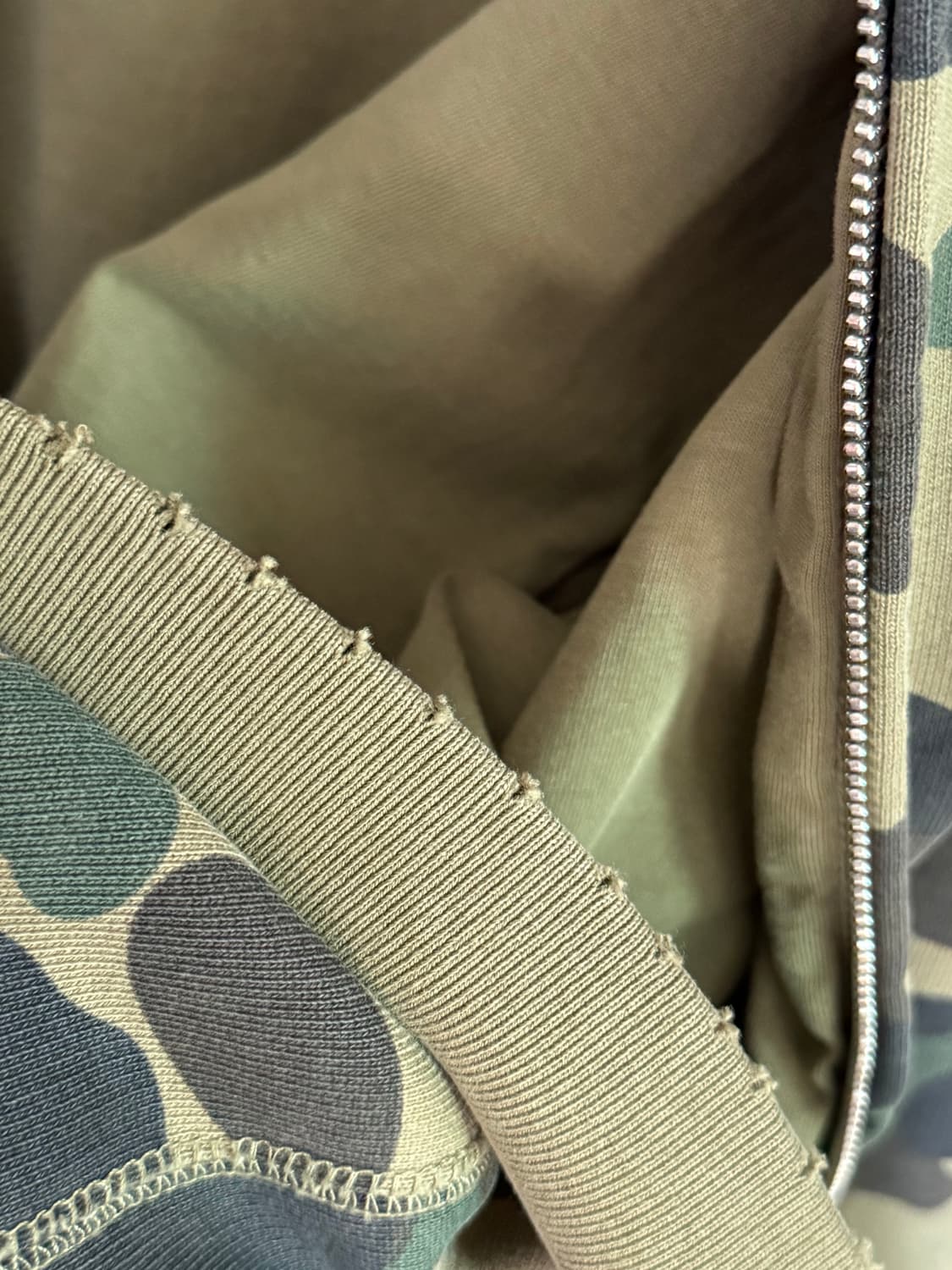 베이프 퍼스트 카모 헤비 워시 크롭 핏 집 후드 그린. 택없음 새상품 상품이미지9