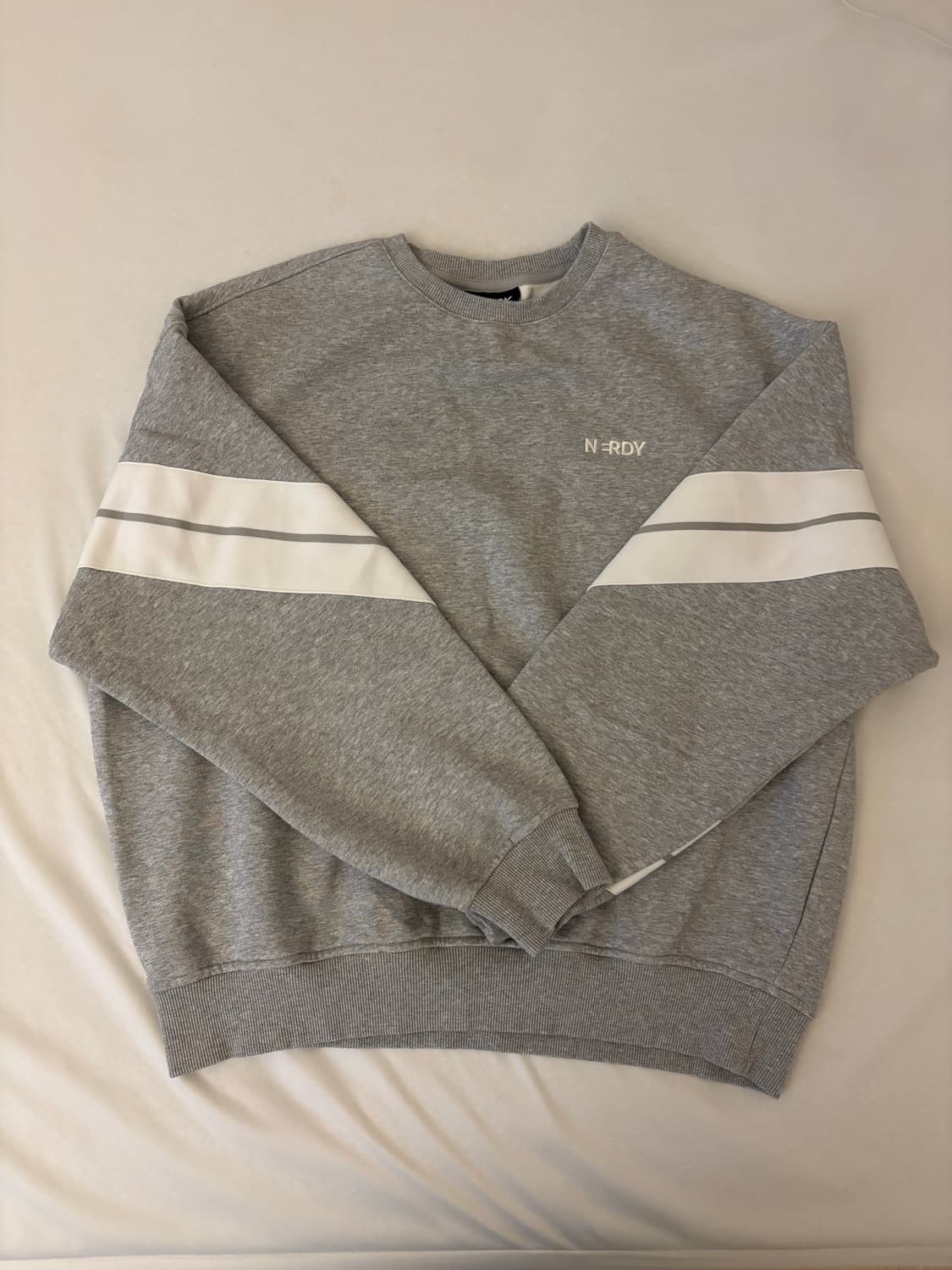 널디 그레이 맨투맨 상품이미지1