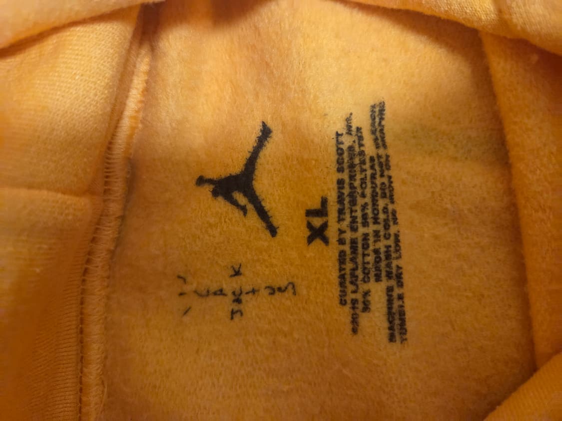 트레비스스캇 x 나이키 잭 하이스트 후드티 옐로우 XL 상품이미지3