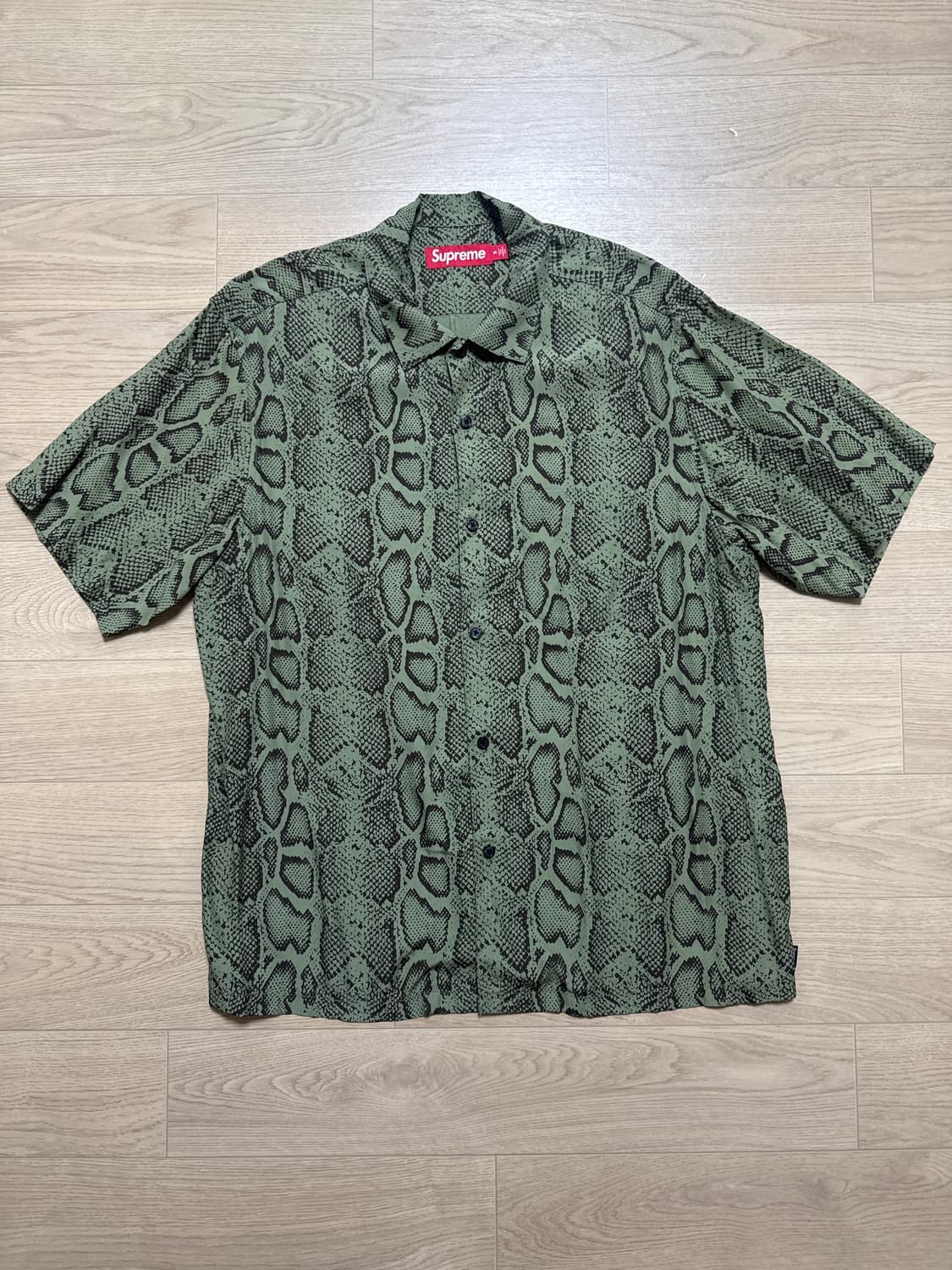 Supreme 24ss snake shirts 상품이미지1