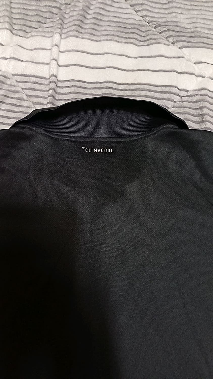 아디다스 기능성티 실측110 가슴58 기장75 상품이미지4