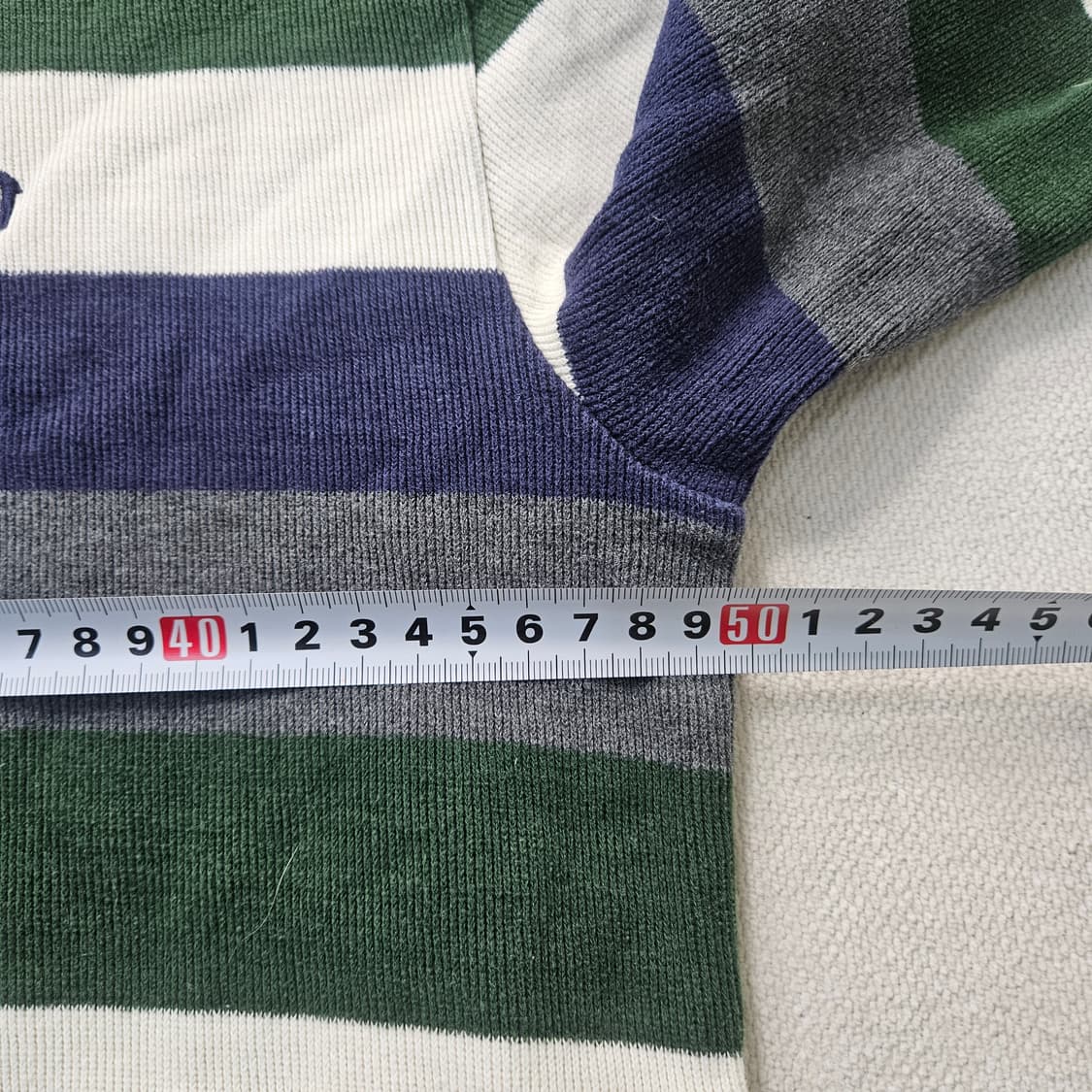 100 헤지스 스트라이프 하프 집업 니트 0327Y 상품이미지5