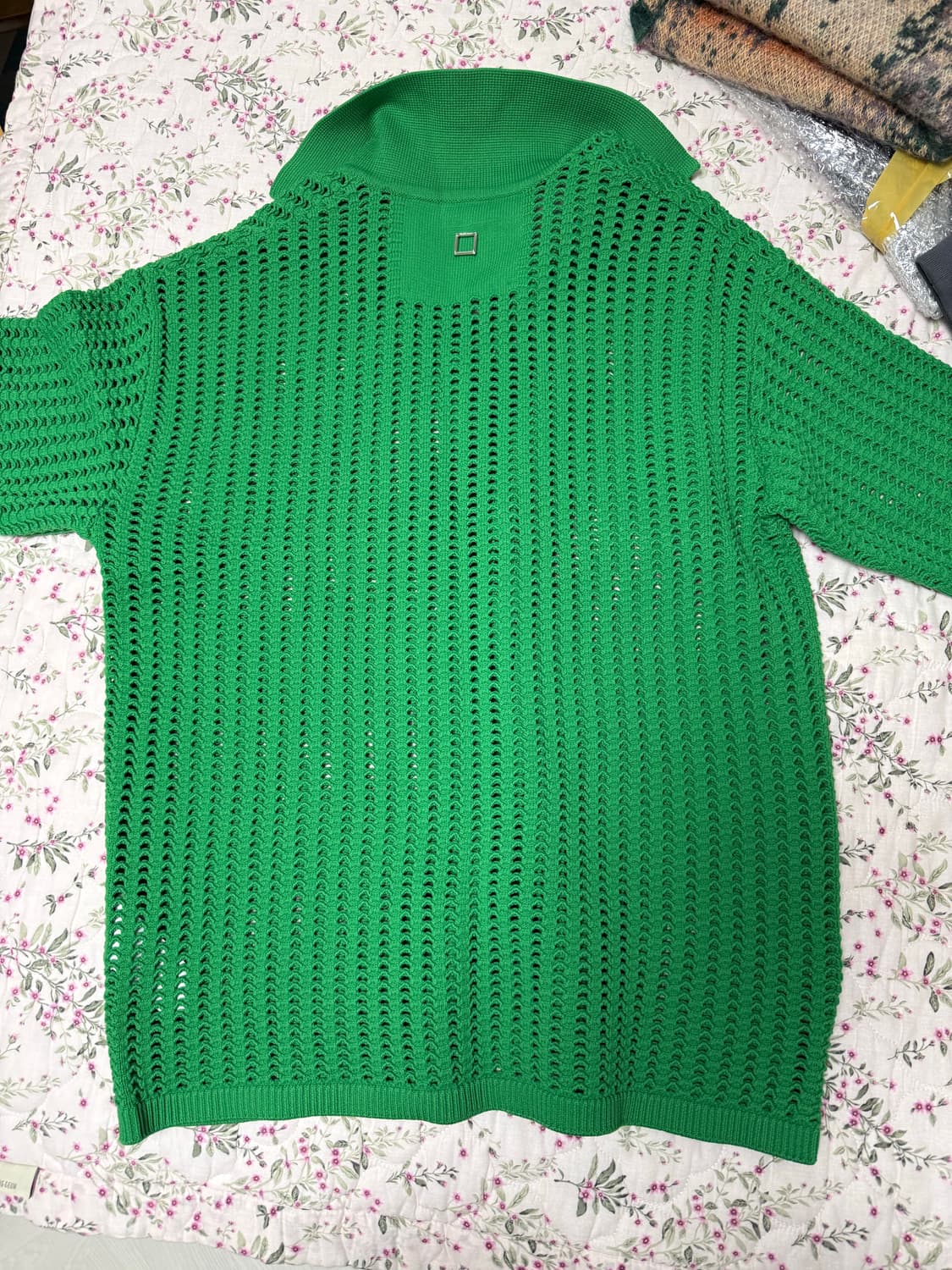 우영미 22ss 그린 오픈카라 니트 46 상품이미지2