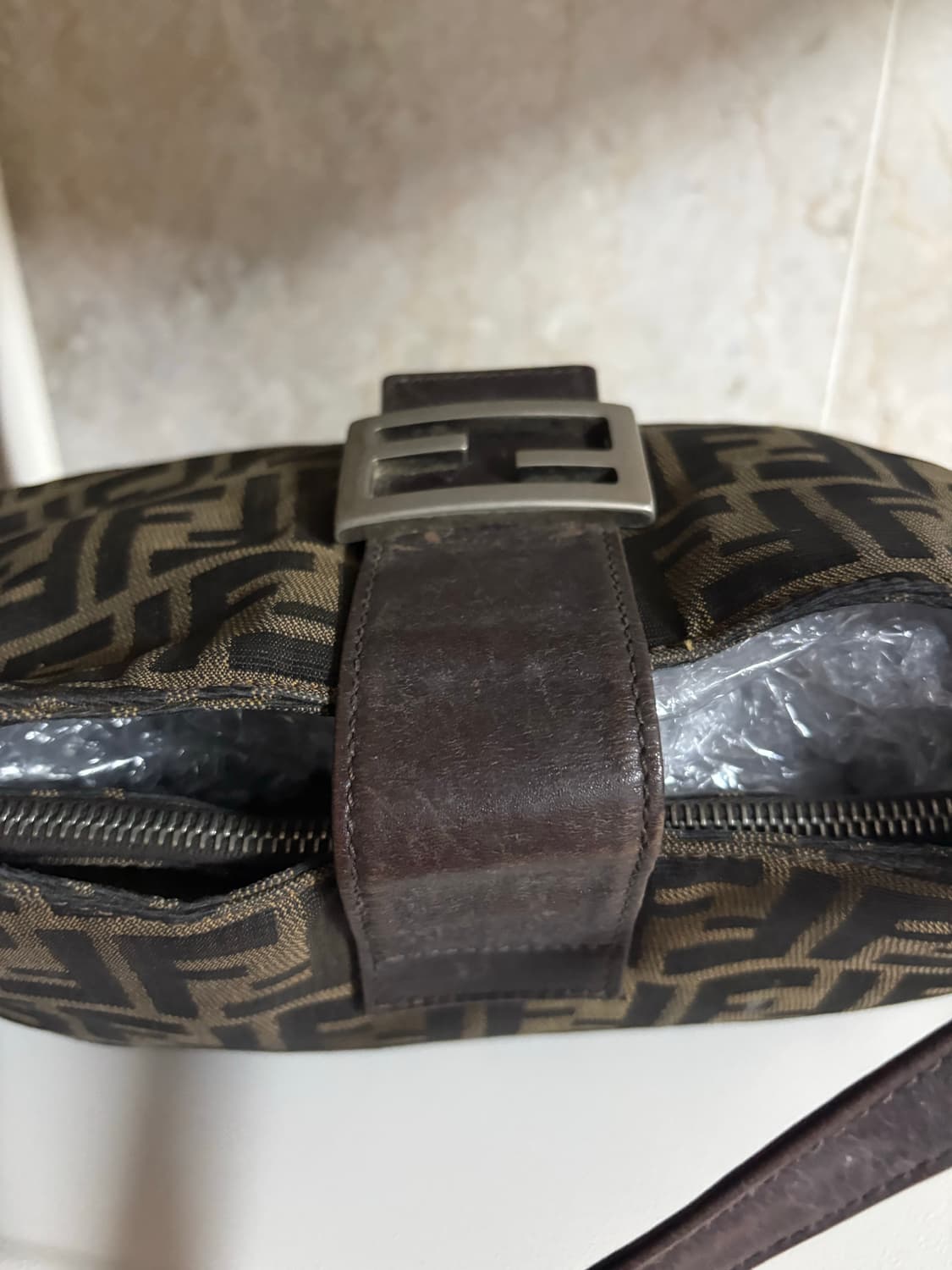 펜디 빅주카 숄더백 상품이미지6