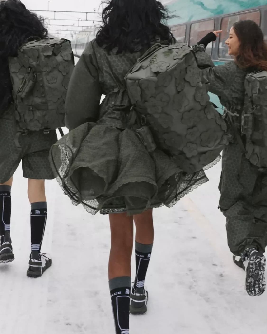 세실리에 반센 x 노스페이스 26ss Anna Base Camp 더플백 상품이미지3