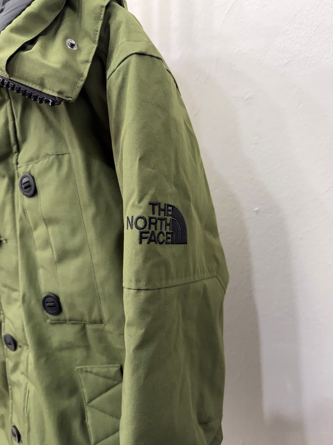 정품) 노스페이스 여성 화이트라벨  패딩 자켓 XS 상품이미지4