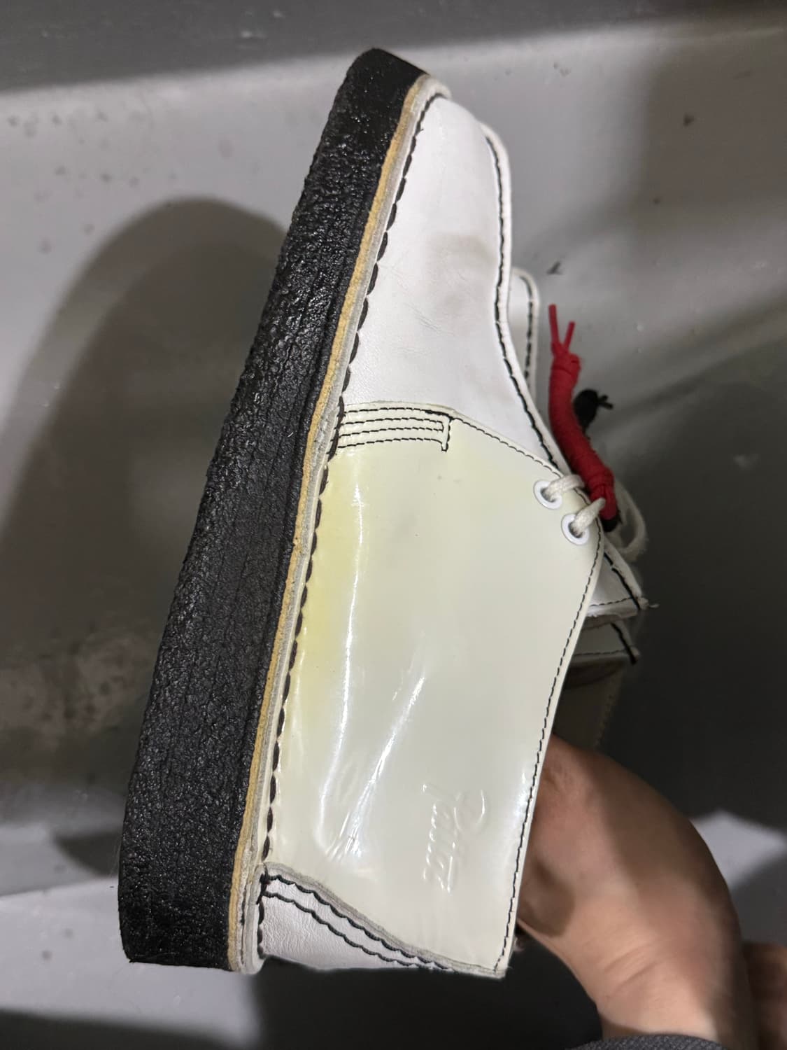 클락스 x 파타 (clarks x patta) 데저트트렉 화이트 255 상품이미지3