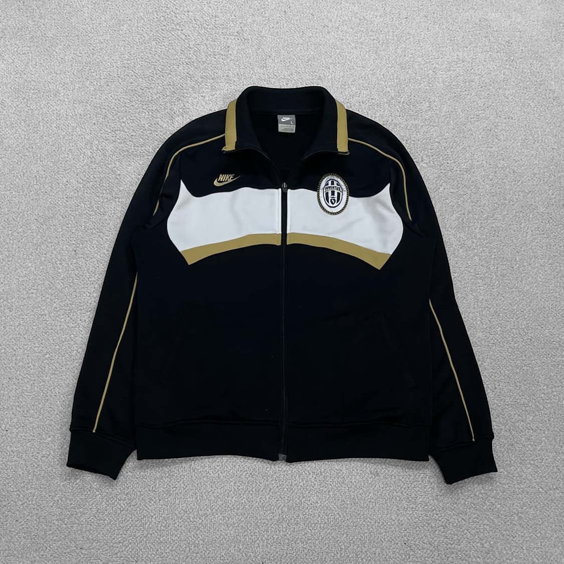 나이키 06-07 유벤투스 트랙탑 져지 블랙 화이트 상품이미지1