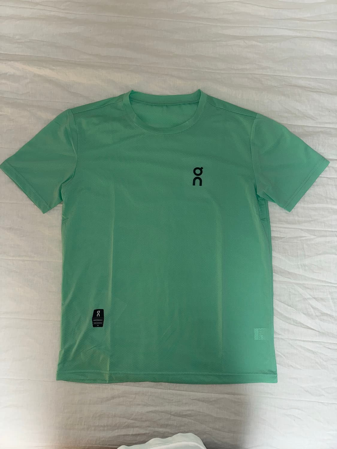 온러닝 러닝 반팔 티셔츠 M 상품이미지1