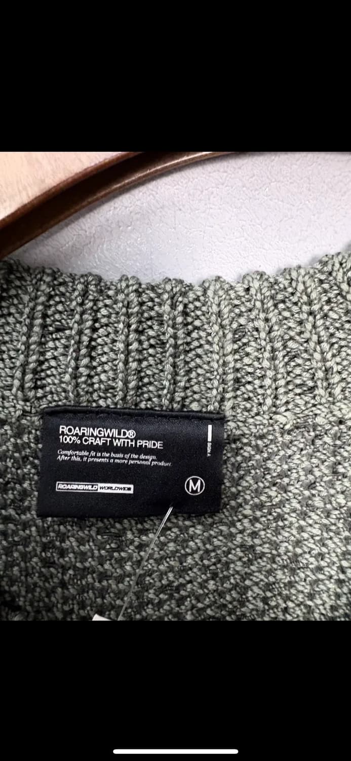 ROARINGWILD 펀칭 데미지 카키 니트 H2317 상품이미지6