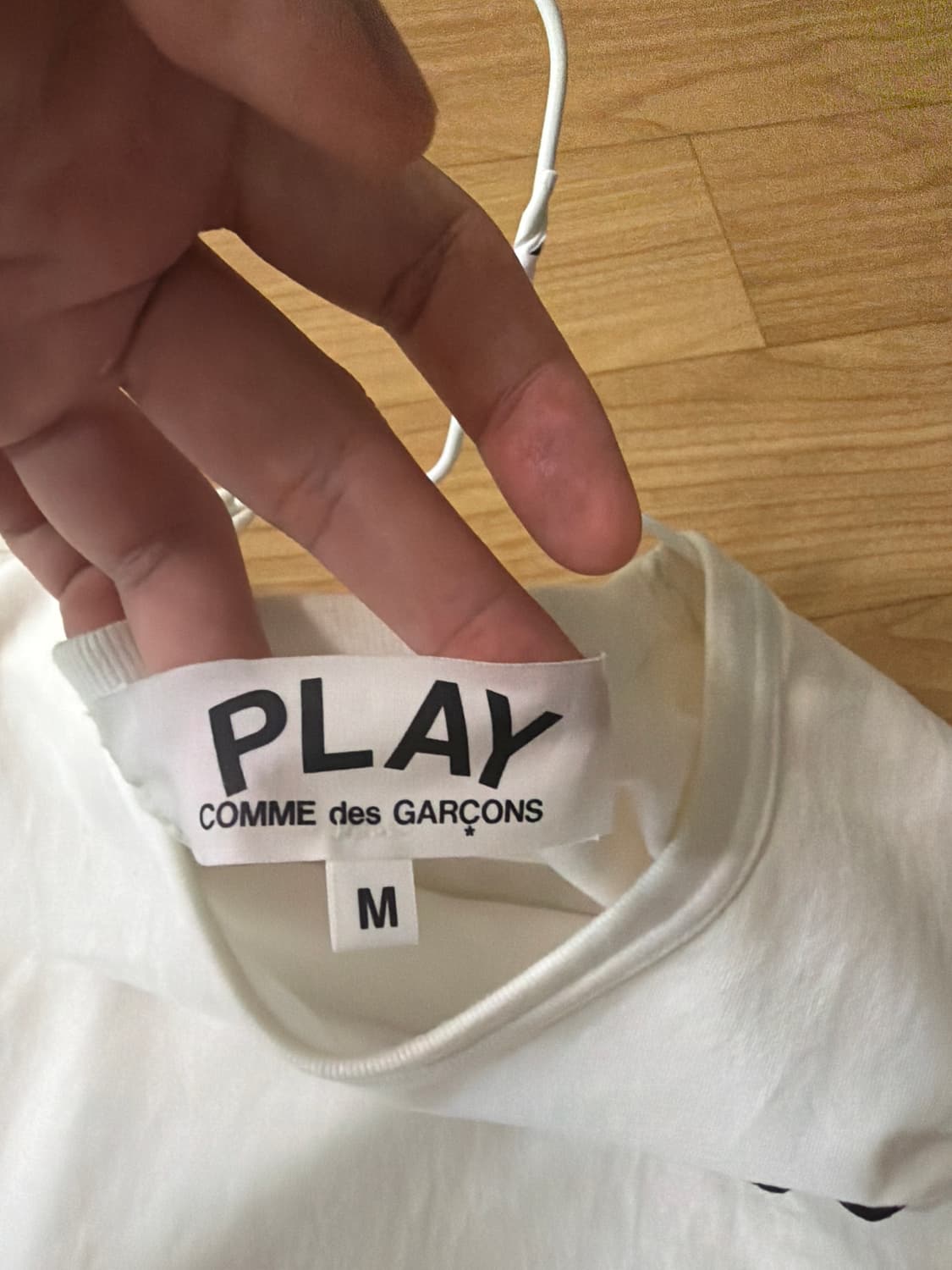 꼼데가르송 롱슬리브 하얀색 팔아요 상품이미지3