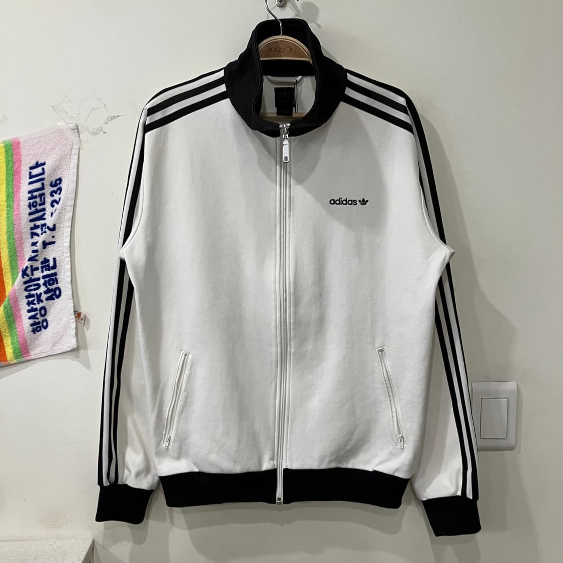 320 아디다스 베켄바우어 져지 흰검 화이트 상품이미지1