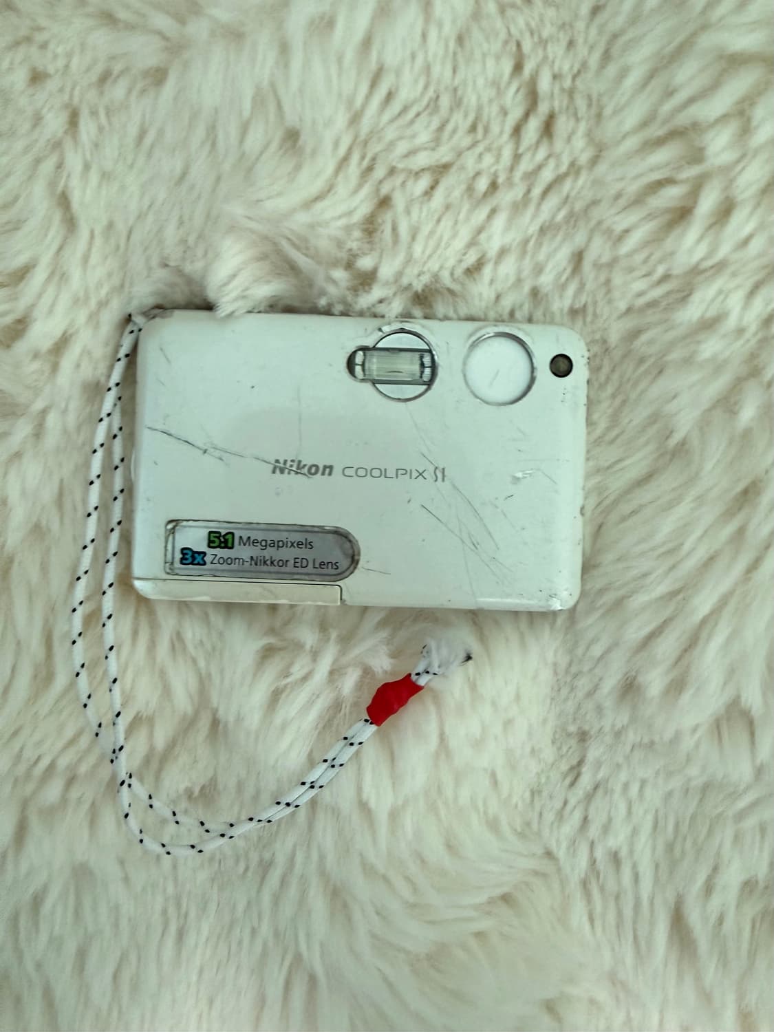 니콘 쿨픽스 S1 판매합니다(충전기, 리더기 포함) 상품이미지2