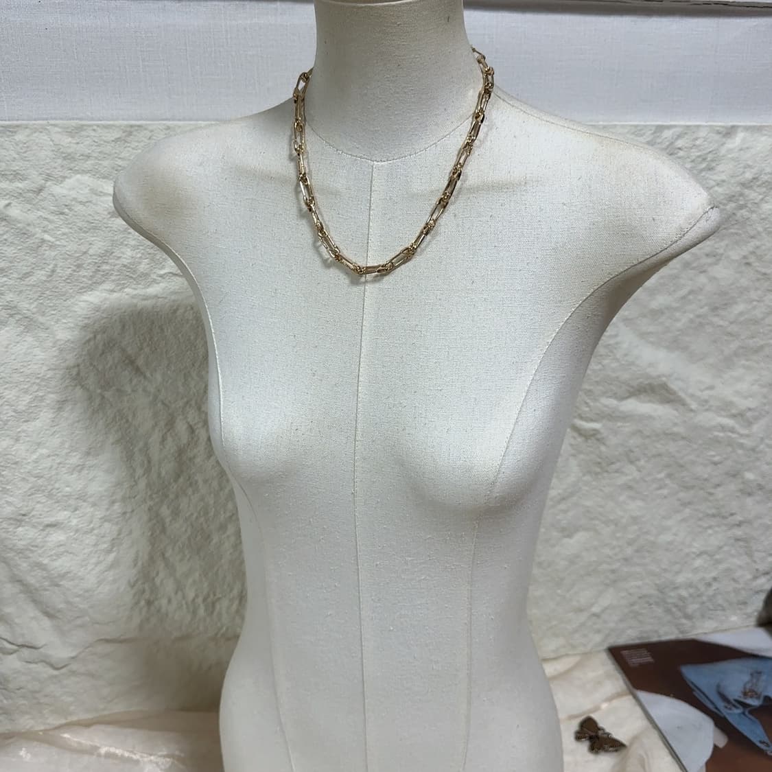 빈티지  중세 종이 클립 목걸이 상품이미지1