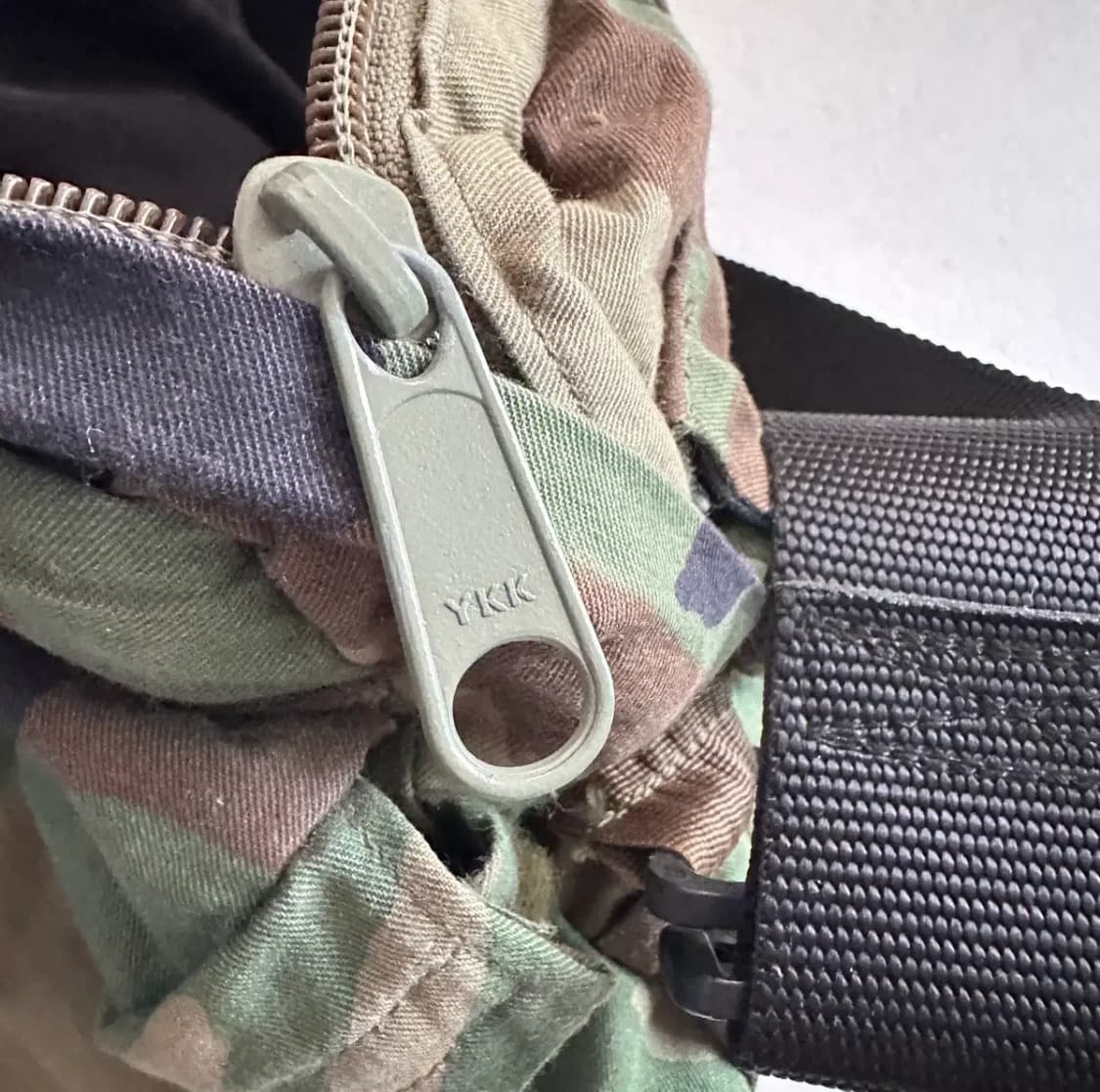 00s 오리지널 미군 HGU-56/P 파일럿 헬 멧백 우드랜드 상품이미지5