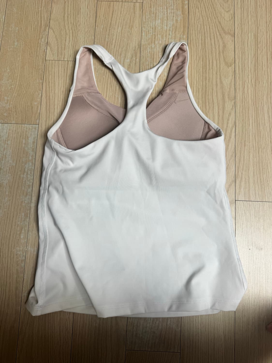 나이키 드라이핏 여성 나시 상품이미지2