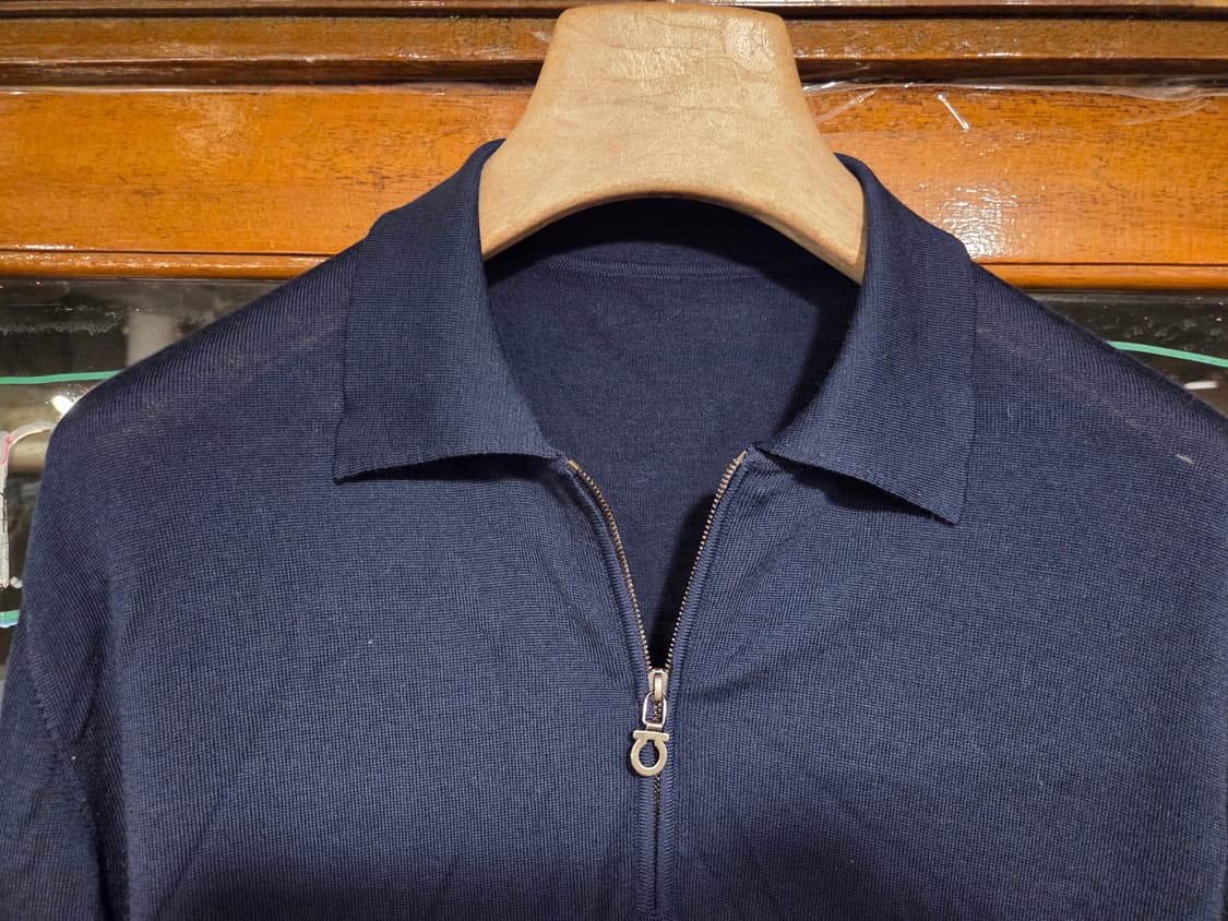 살바토레 페라가모 짚업 니트PK 상품이미지2