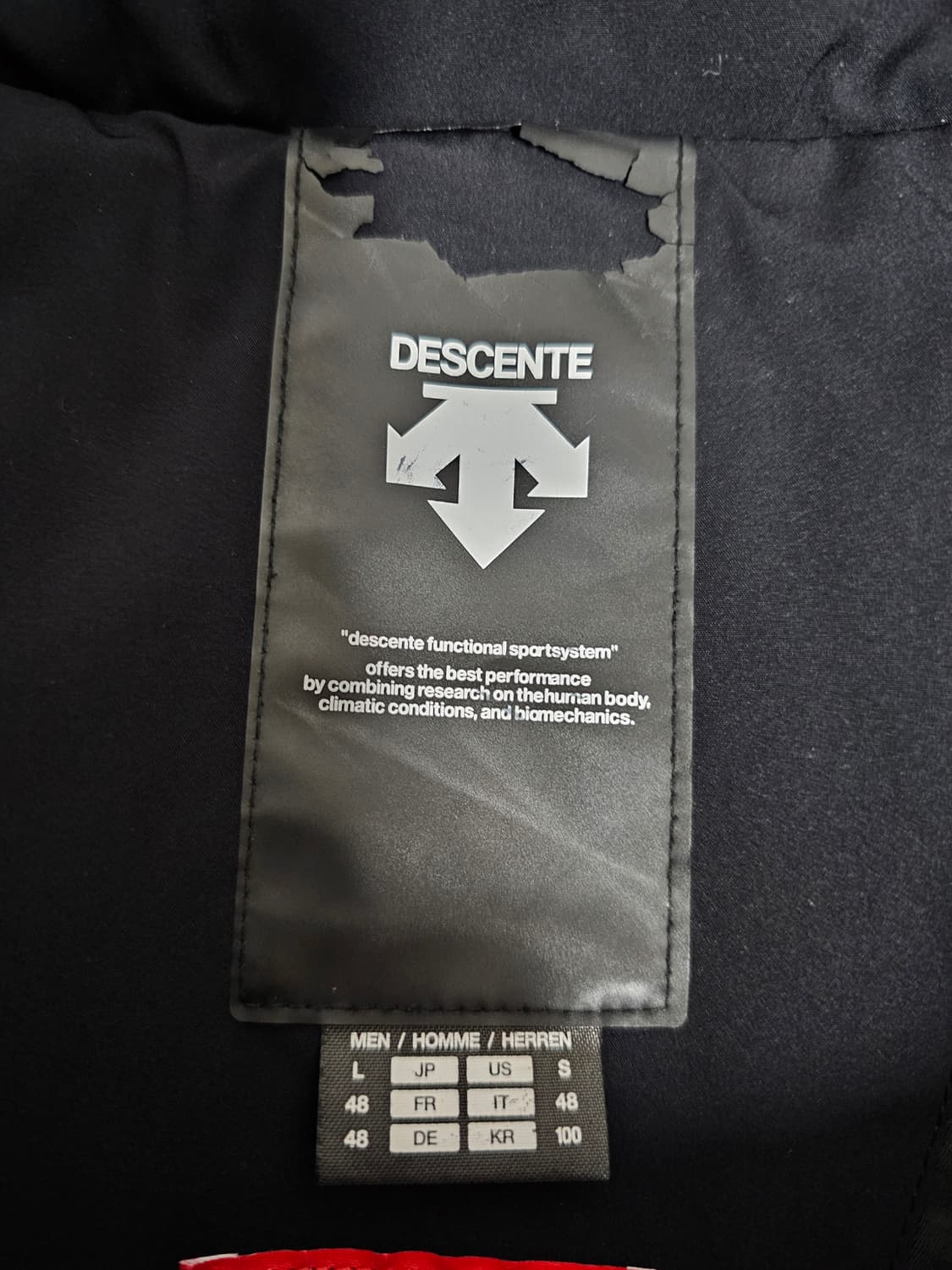 데상트 스위스스키팀 덕다운 패딩조끼 100 상품이미지3