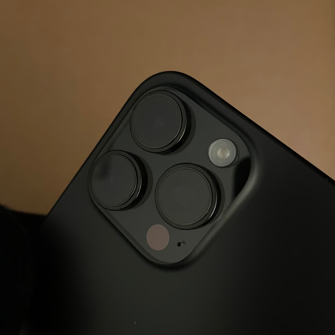 아이폰16 프로 맥스 512GB 블랙 티타늄 (유심기변용) 상품이미지4