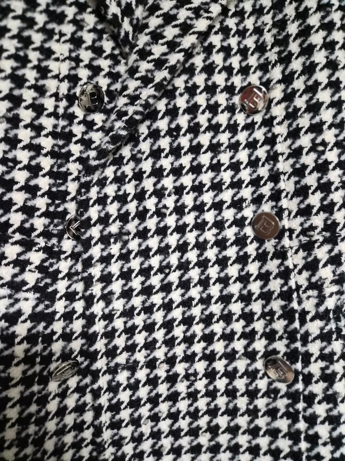 발망 하운드투스 견장 코트 팝니다 프라다 구찌 우영미 루이비통 상품이미지4