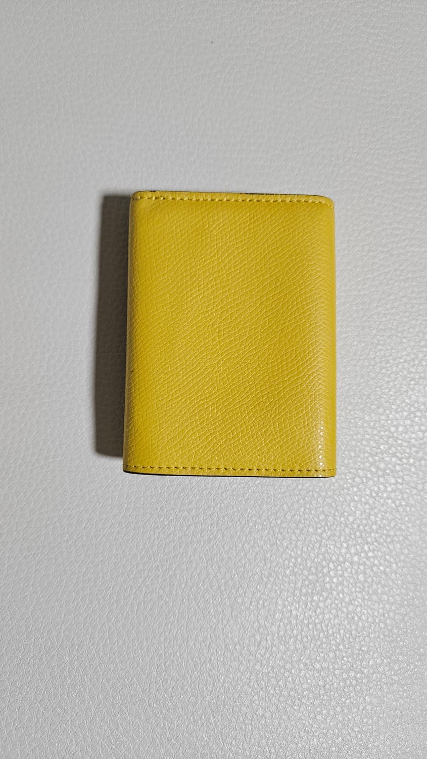펜디 옐로우 마이크로 트리폴드 반지갑 상품이미지4