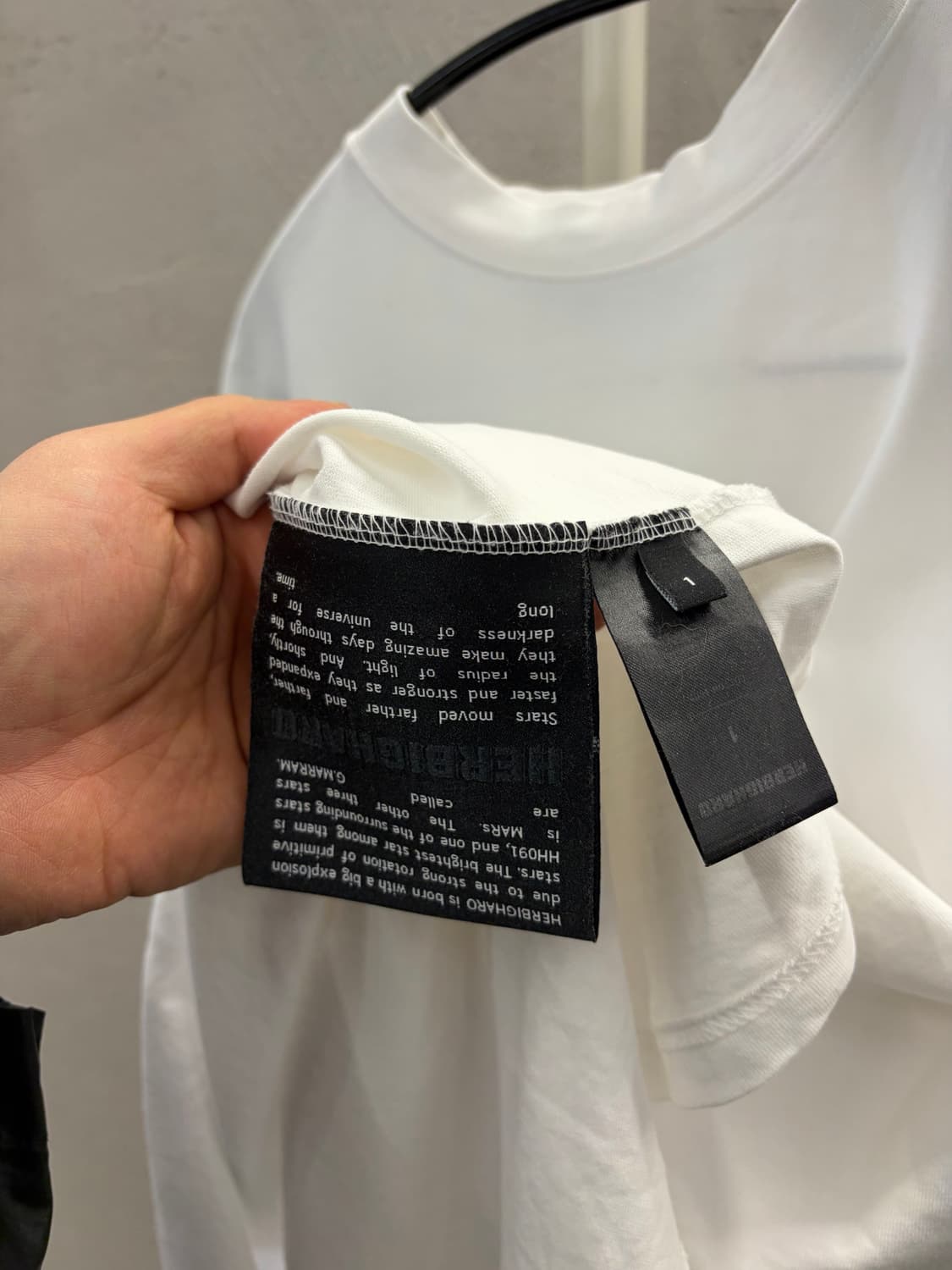 HERBIGHARO 오버핏 반팔티 1 사이즈 상품이미지4