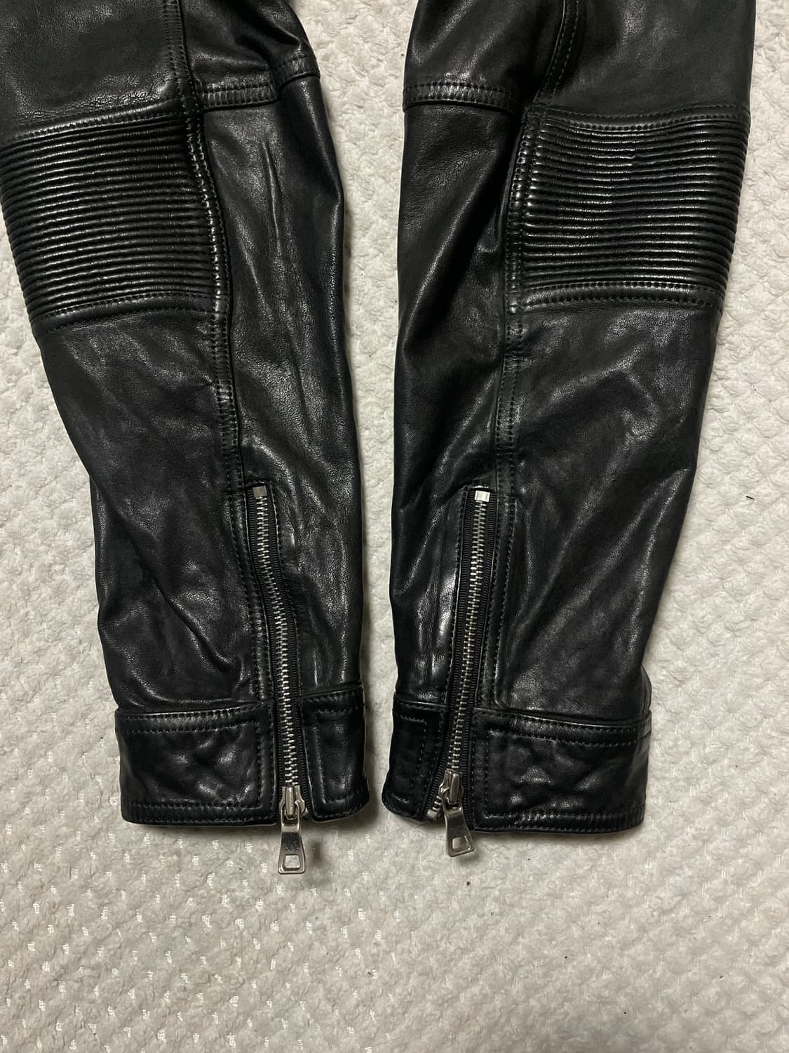 광희시장 웨스턴 무드 램스킨 양가죽 바이커 절개 레더 자켓 상품이미지7