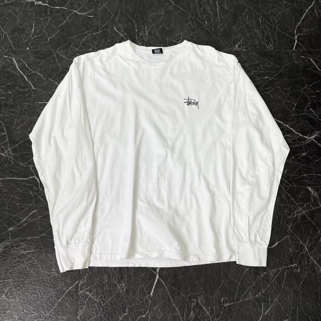 스투시 화이트 빅로고 오버사이즈 롱 슬리브 상품이미지2