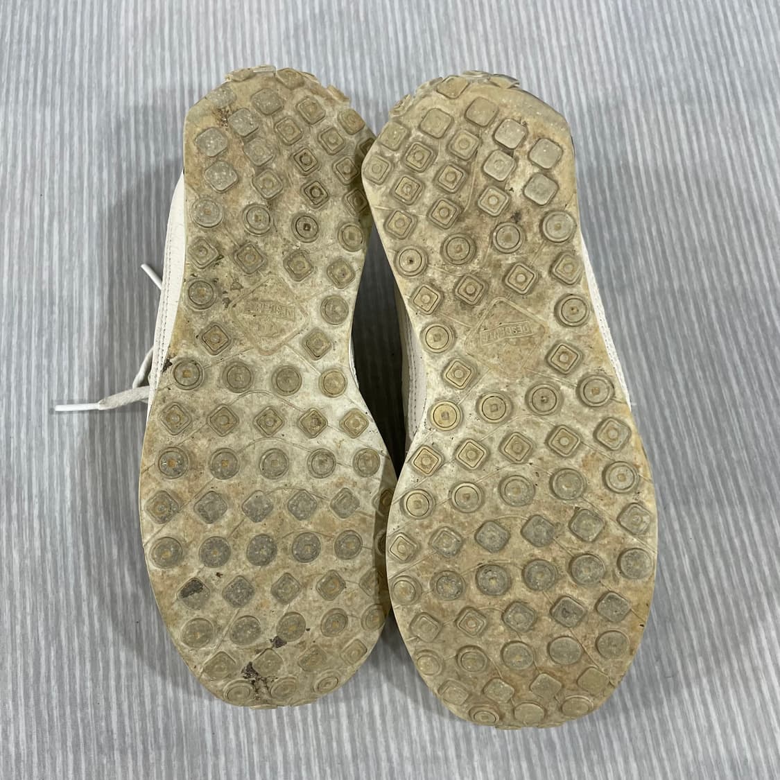 89) 데상트 크론 레이서 운동화 270mm 상품이미지7