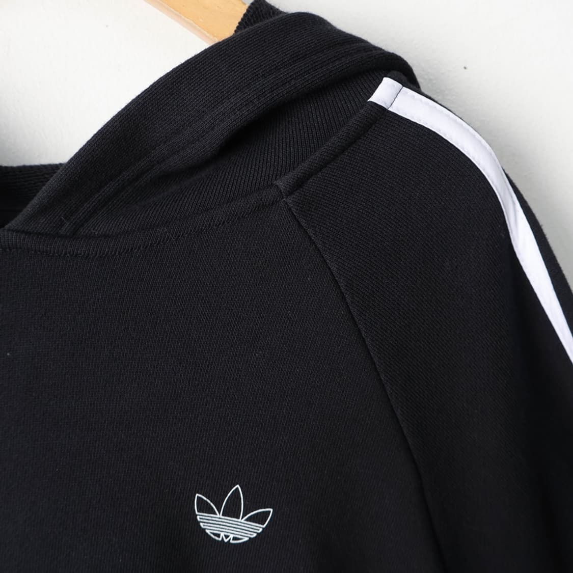 55/아디다스 크롭 후디 상품이미지3