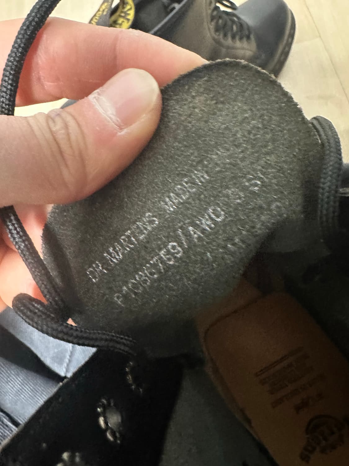 닥터마틴 1460 8홀 부츠 상품이미지7