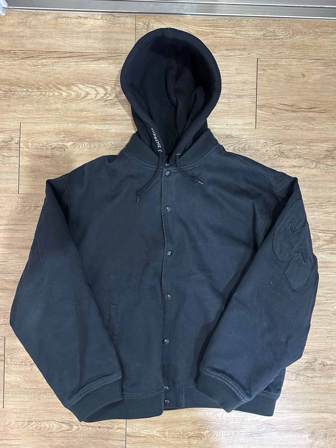 슈프림 트윌 후드 바시티 자켓 L사이즈 상품이미지1