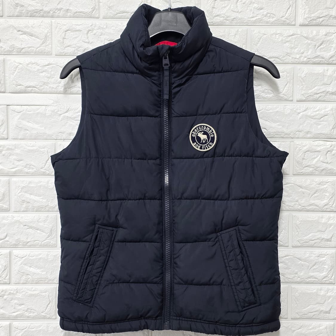 택포) 아베크롬비 패딩조끼 M 상품이미지1