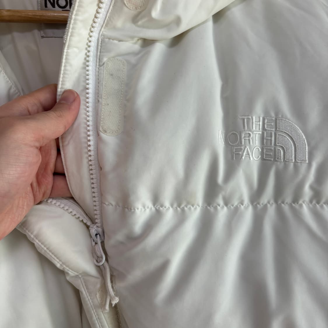 노스페이스 화이트라벨 닐턴 구스다운 패딩 화이트 상품이미지4