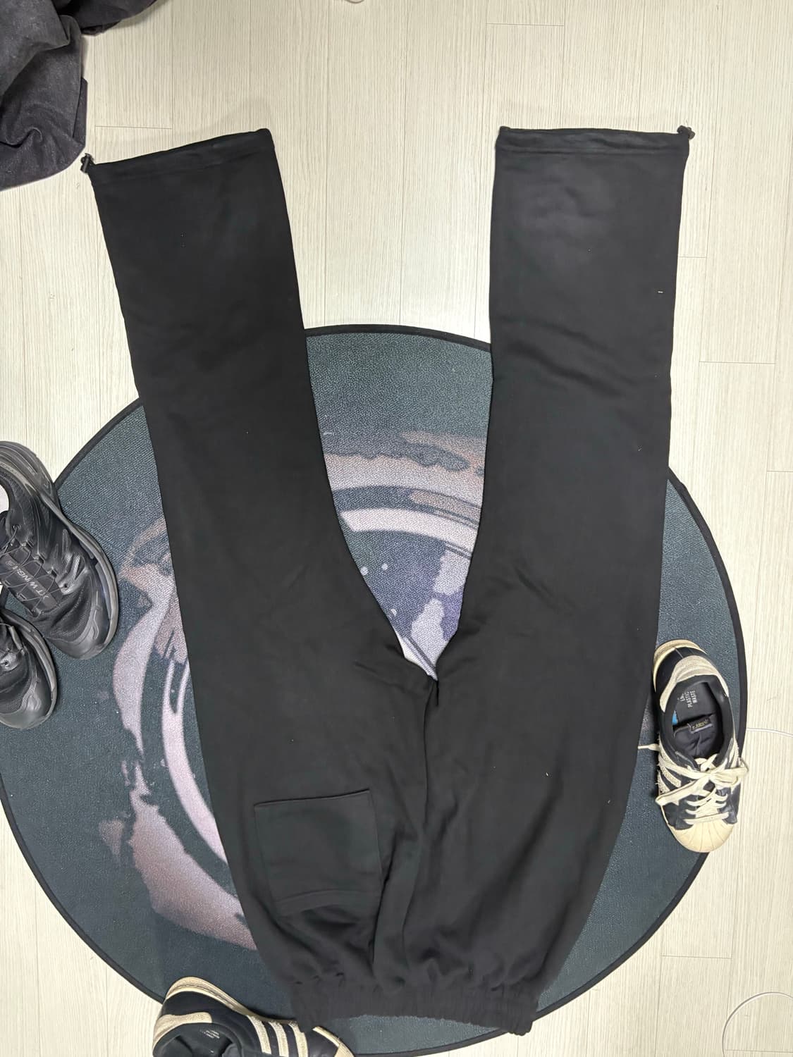 어텐션로우 소프트 에센셜 셋업 스트링 조거 롱 팬츠 상품이미지2