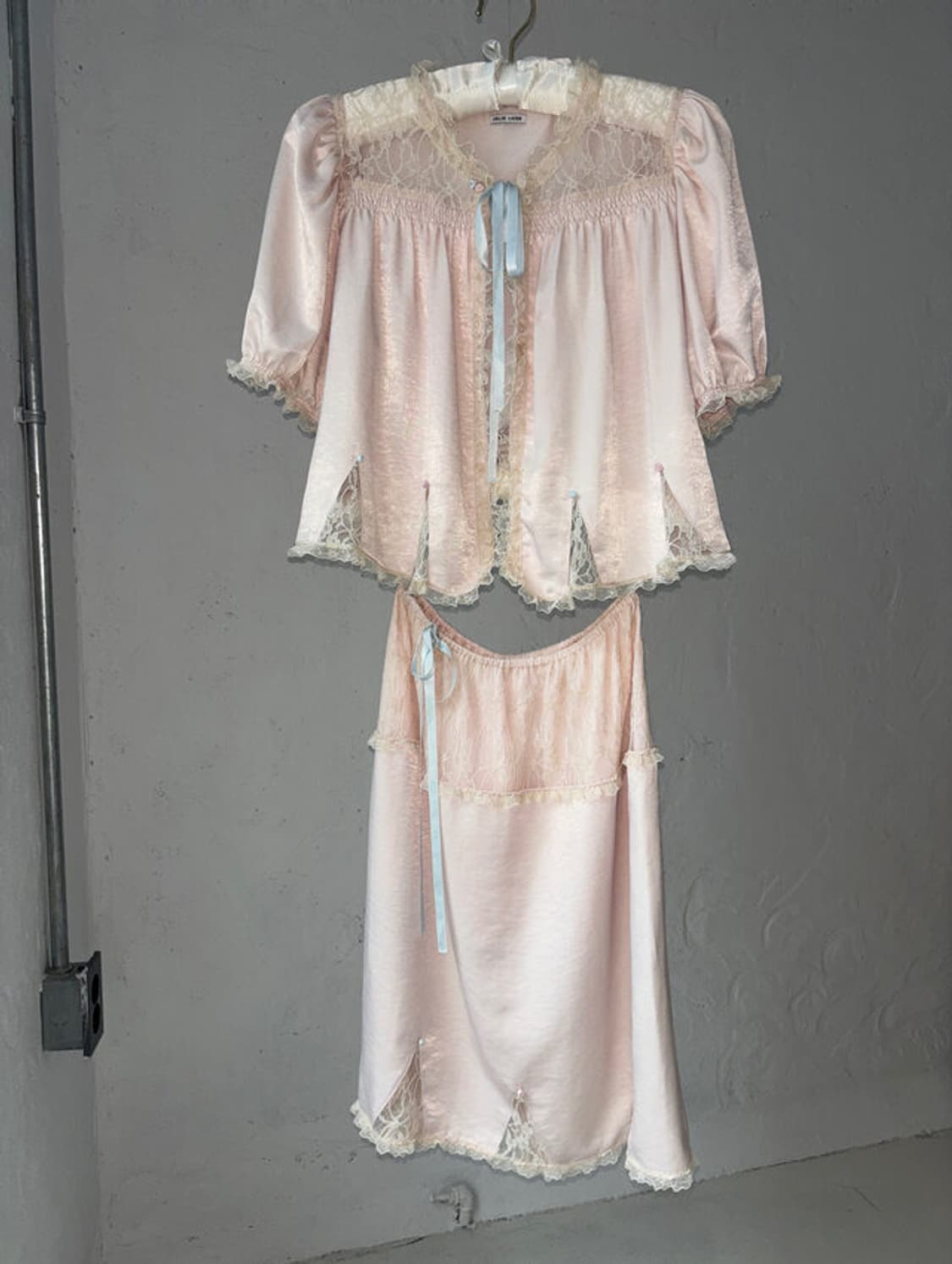 졸리레이드 Yvette Bed Jacket& Skirt 상품이미지1