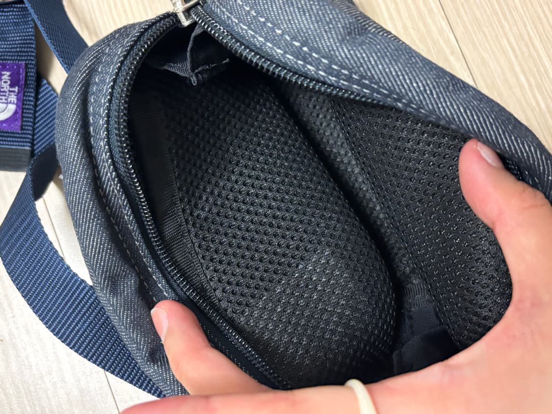 노스페이스퍼플라벨 크로스백 상품이미지4