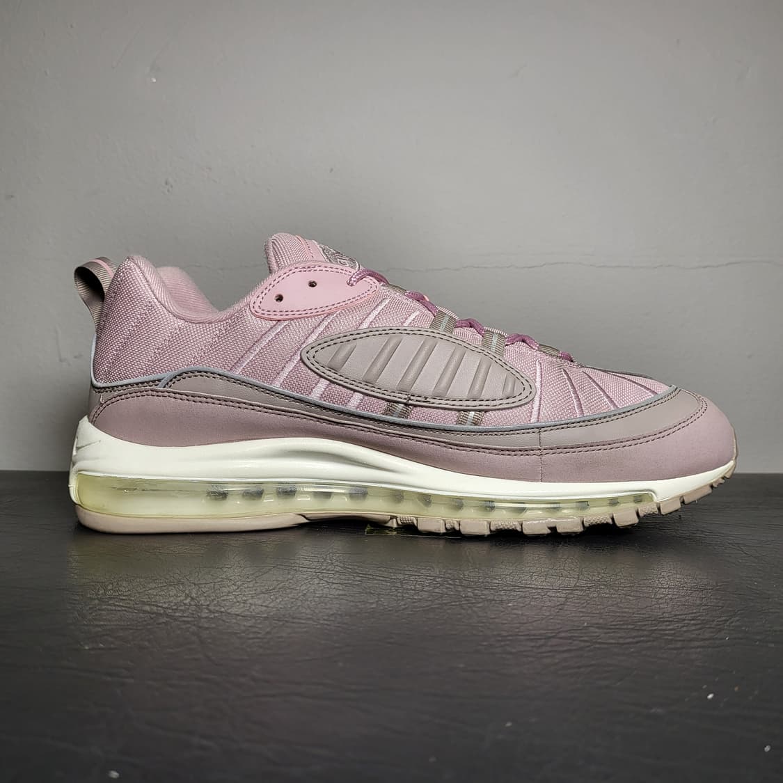 나이키 운동화 300m 상품이미지3