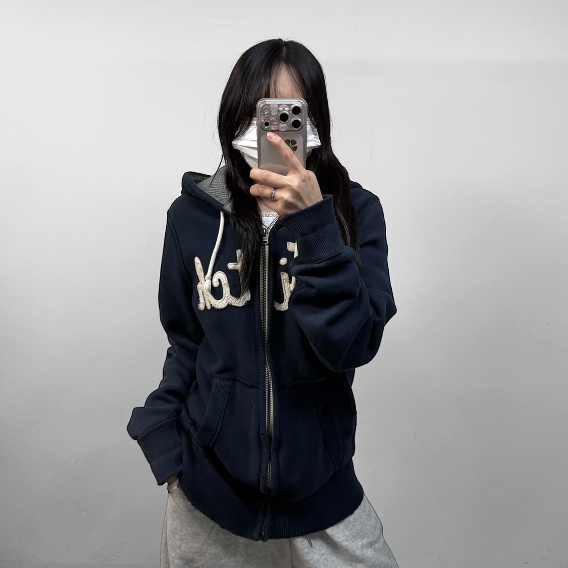 아베크롬비 피치 로고 후드집업 네이비 상품이미지1