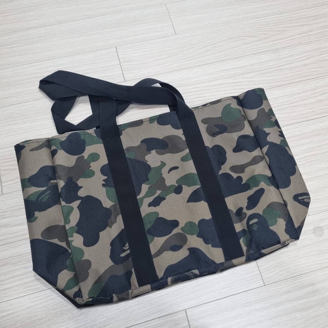 베이프 카모 토트백 상품이미지4