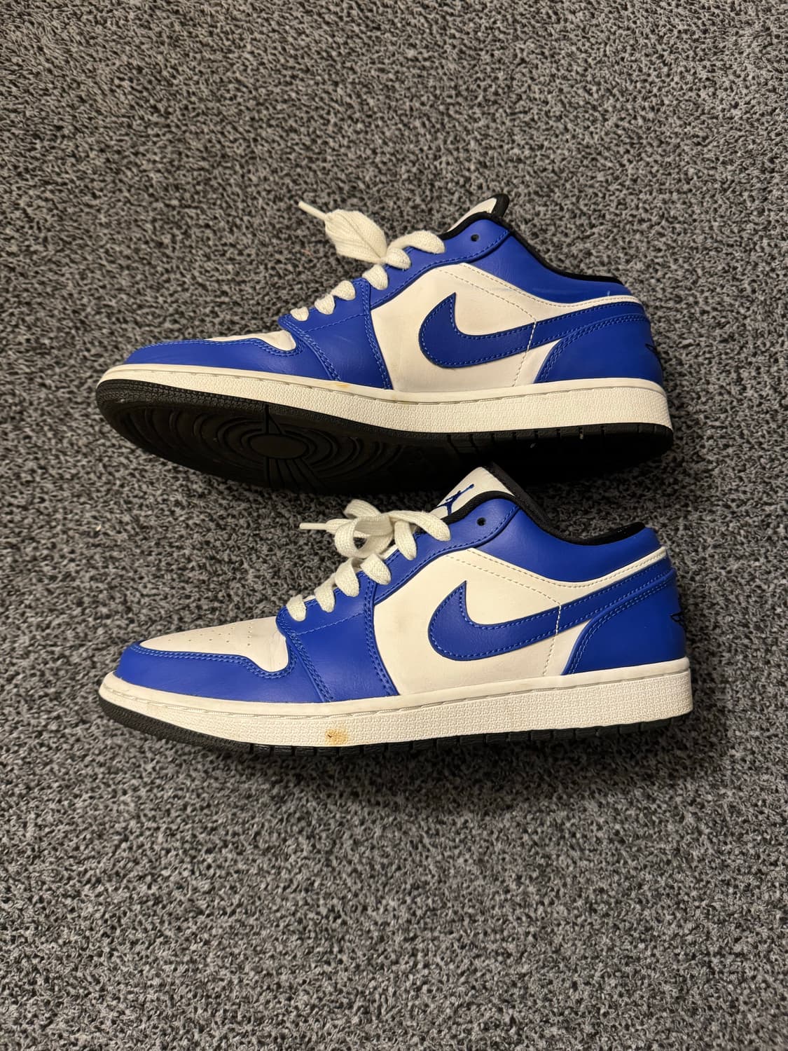 나이키 조던1 로우 하이퍼로얄 265 상품이미지2